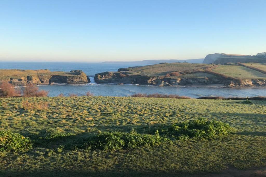 Six By The Sea - 2 Bed House - A Little Something For Everyone Saint Columb Minor Exterior foto